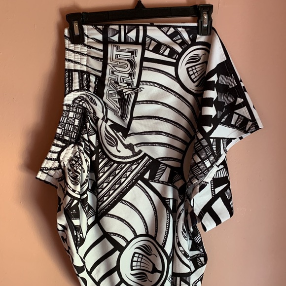 Men’s Big Shorts - Picture 2 of 4